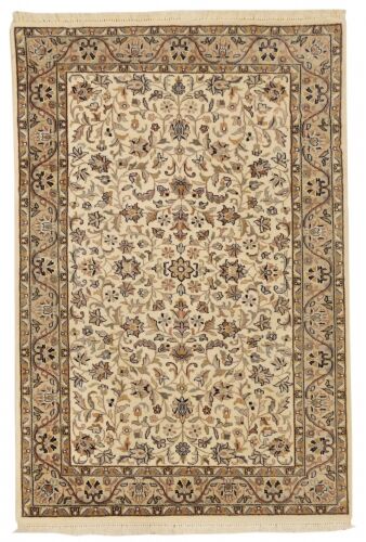 Isfahan special creme-sand 