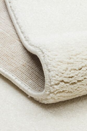 Shaggy Lotto plain white